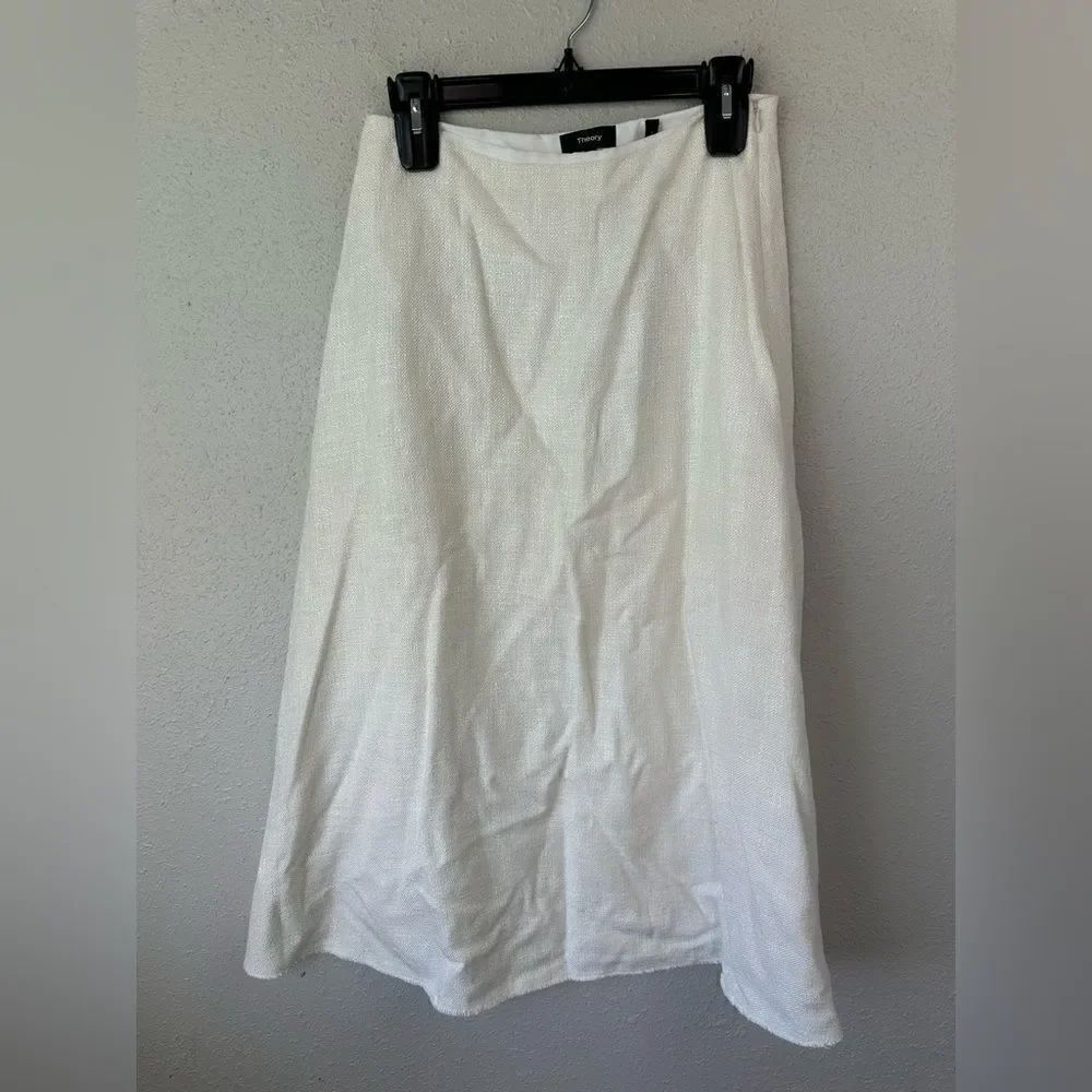NWT Thoery Women’s Skirt
